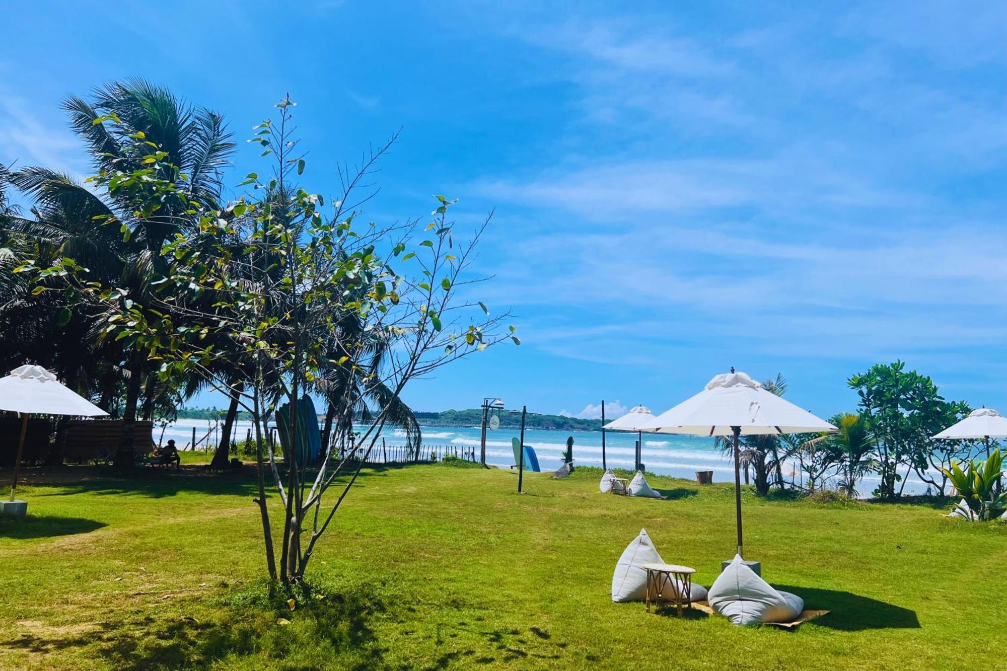 Calma - Surf, Yoga & Coffee On A Private Beach Dikwella Exteriör bild