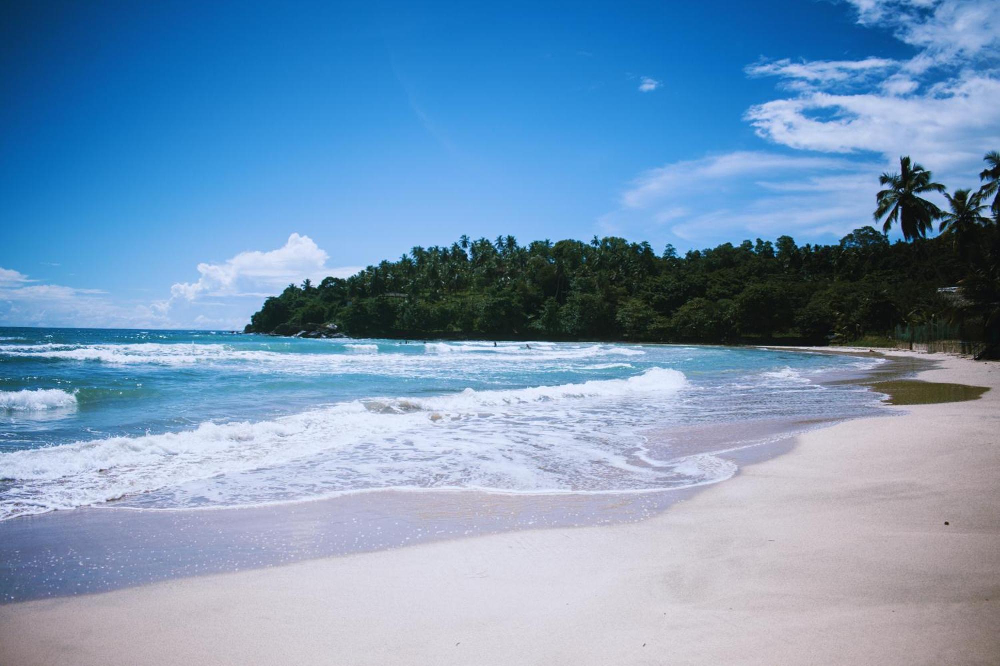 Calma - Surf, Yoga & Coffee On A Private Beach Dikwella Exteriör bild